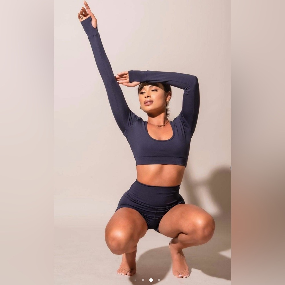 Women's Long Sleeve Crop Top - Navy